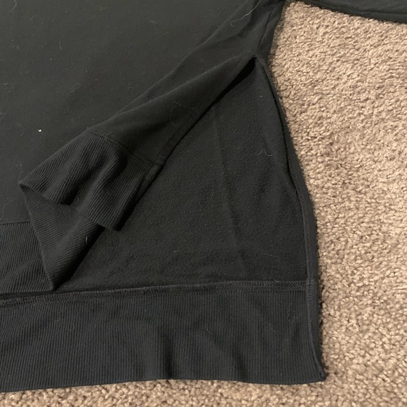 Sweatshirt - Picture 5 of 7